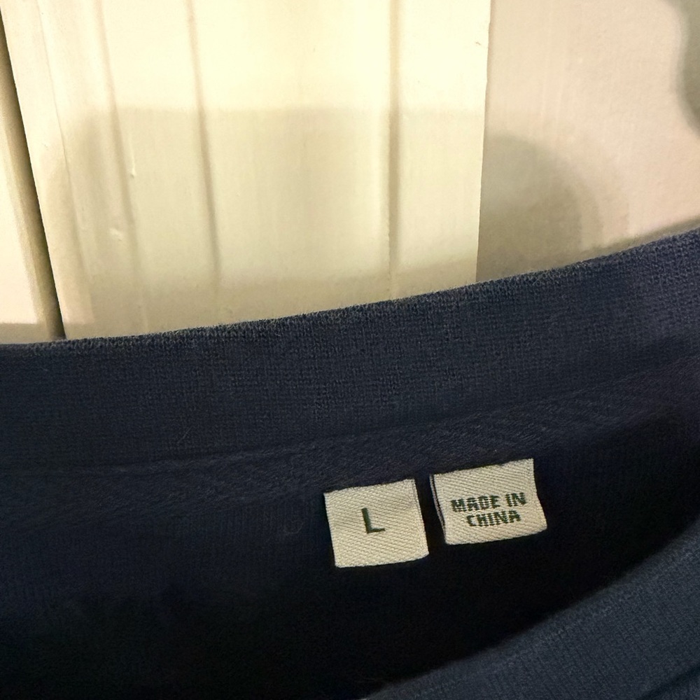Orvis Navy Crewneck Pullover Sweatshirt - Picture 3 of 5
